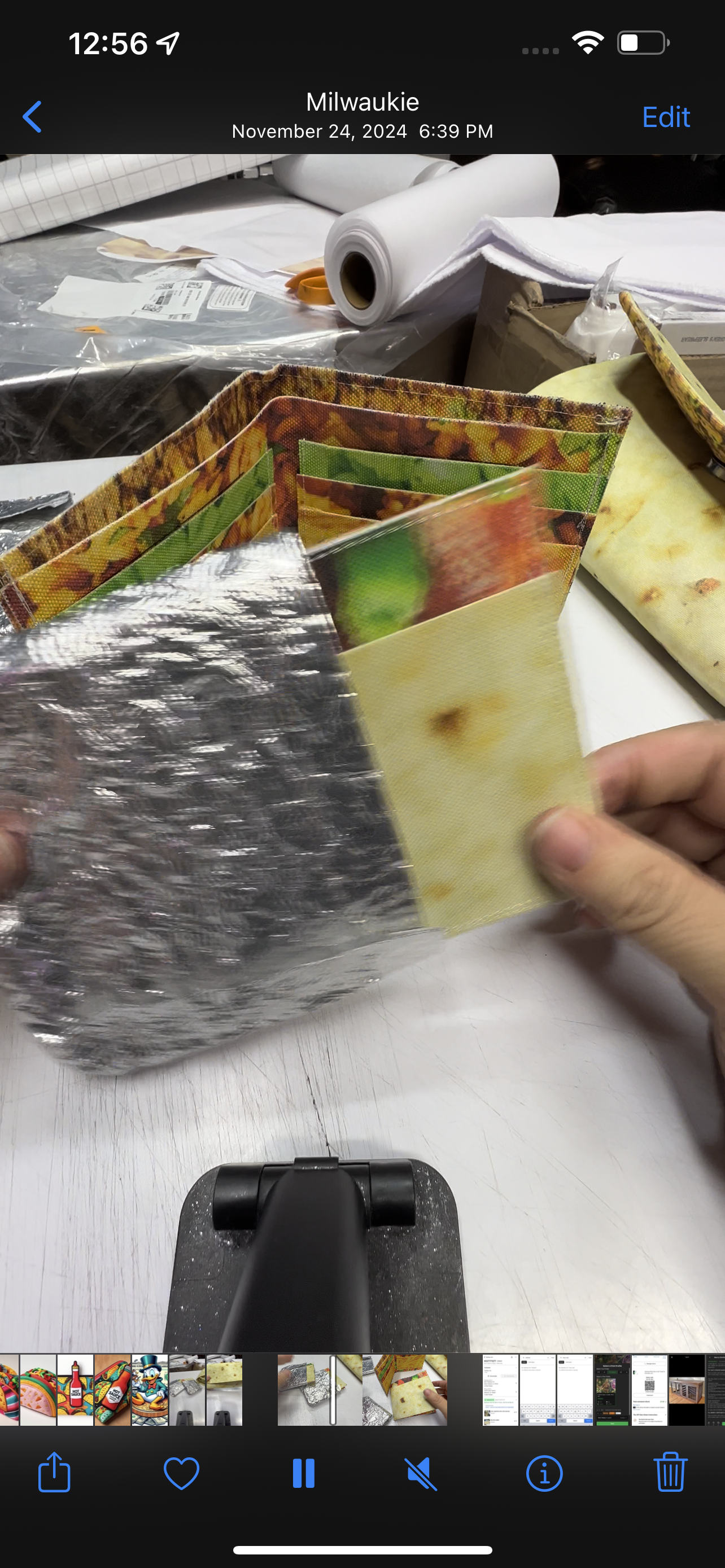 Men’s fold wallet with tinfoil sleeve