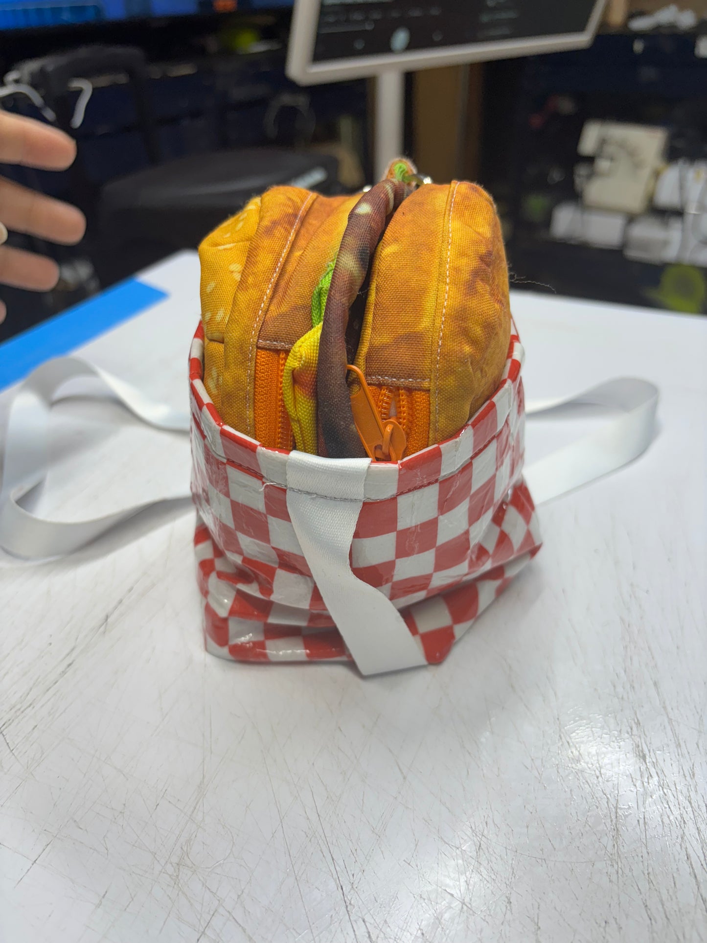 hamburger wallet