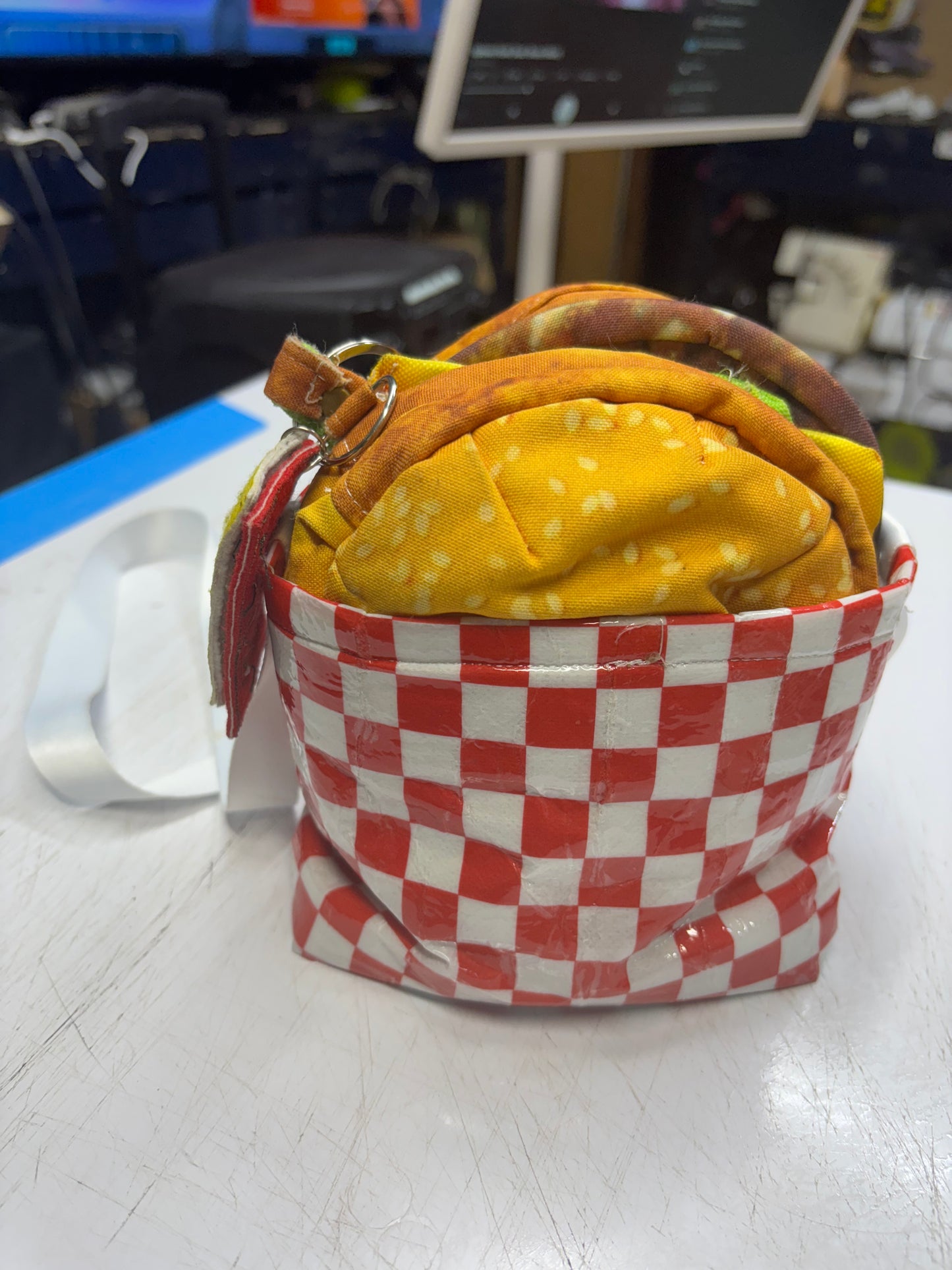hamburger wallet