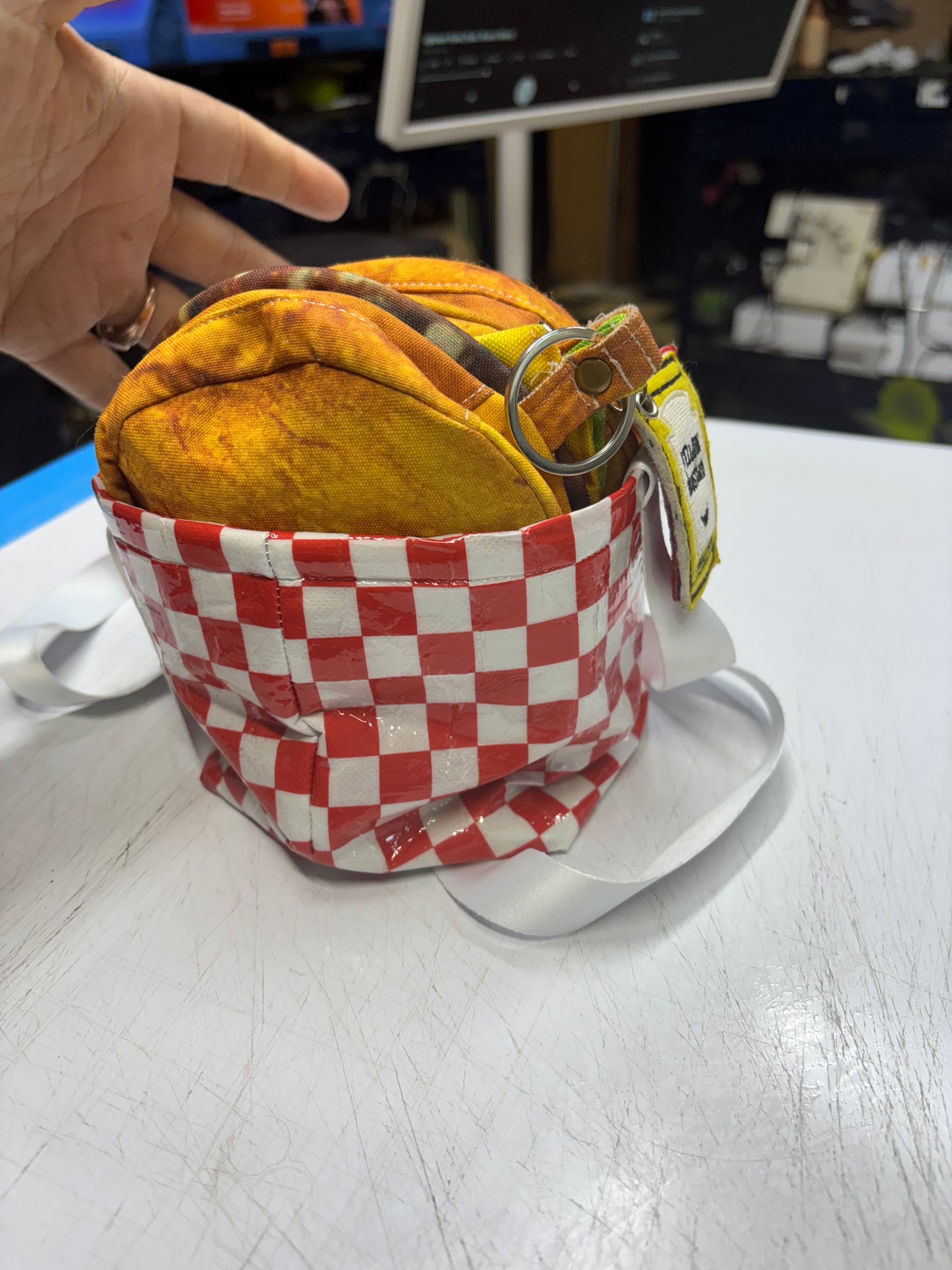 hamburger wallet