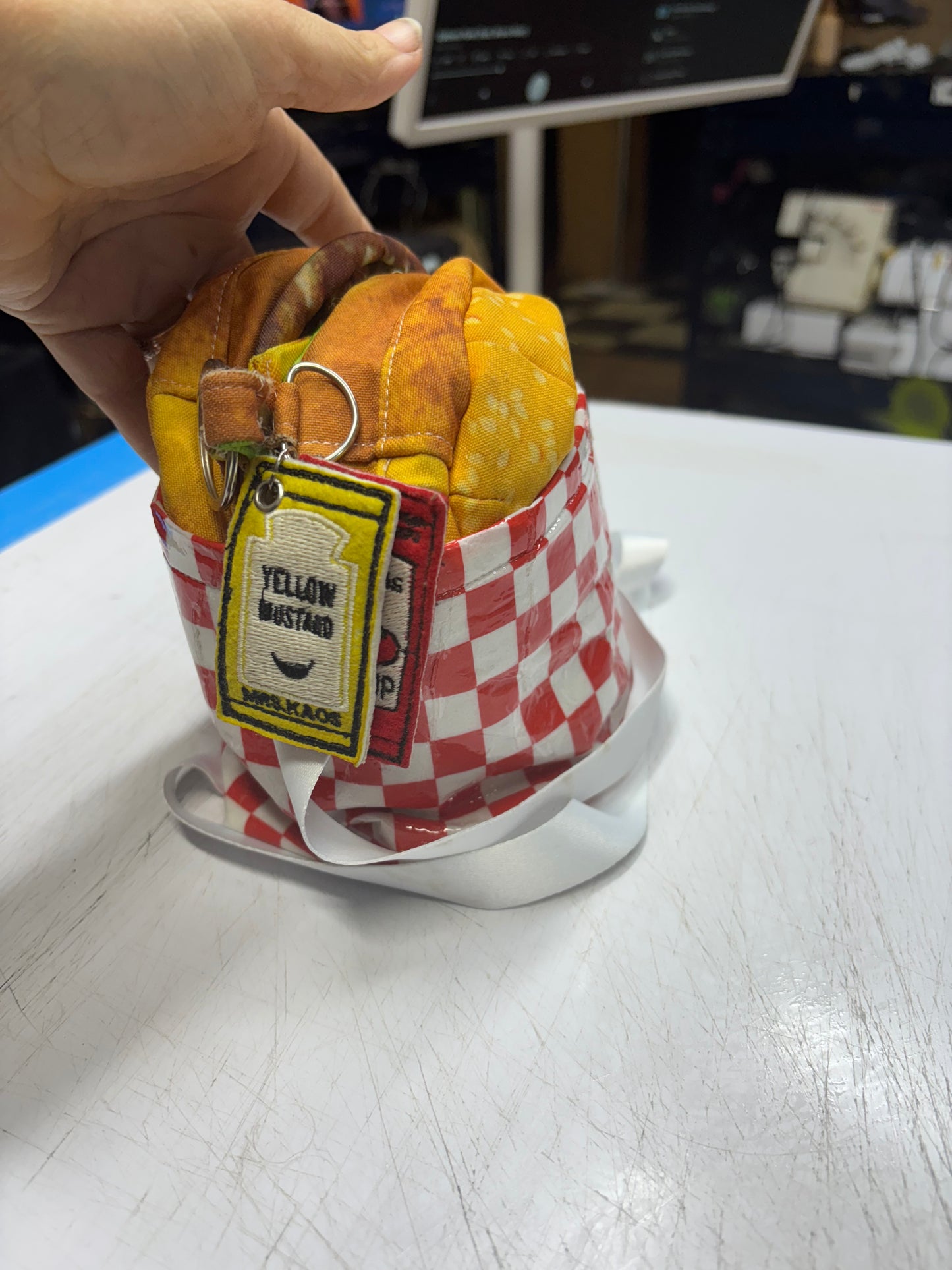 hamburger wallet